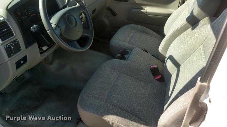 image for item DB0773 2008 GMC Canyon Ext. Cab pickup truck