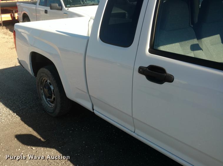 image for item DB0773 2008 GMC Canyon Ext. Cab pickup truck