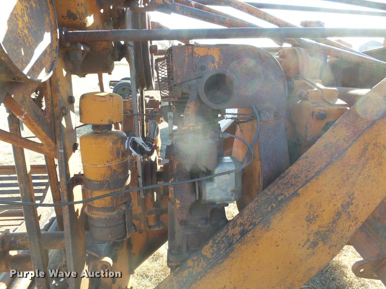 image for item DB1761 Allis Chalmers scraper