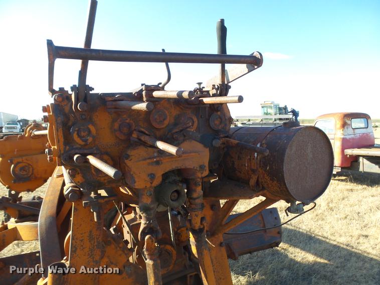 image for item DB1761 Allis Chalmers scraper