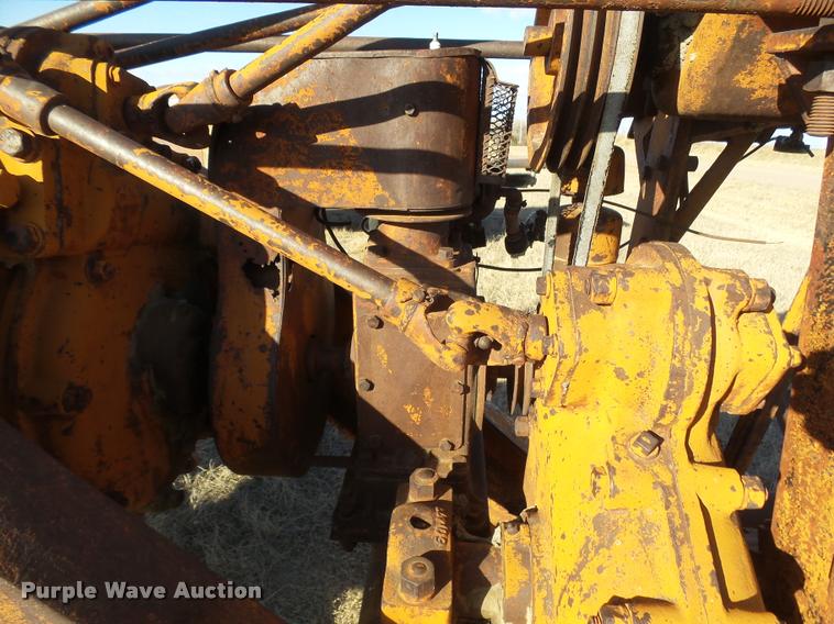 image for item DB1761 Allis Chalmers scraper