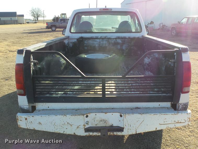 image for item DB1766 1999 Ford F250 Super Duty pickup truck