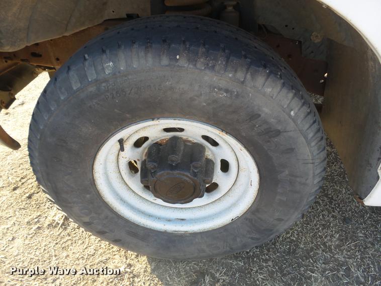 image for item DB1766 1999 Ford F250 Super Duty pickup truck