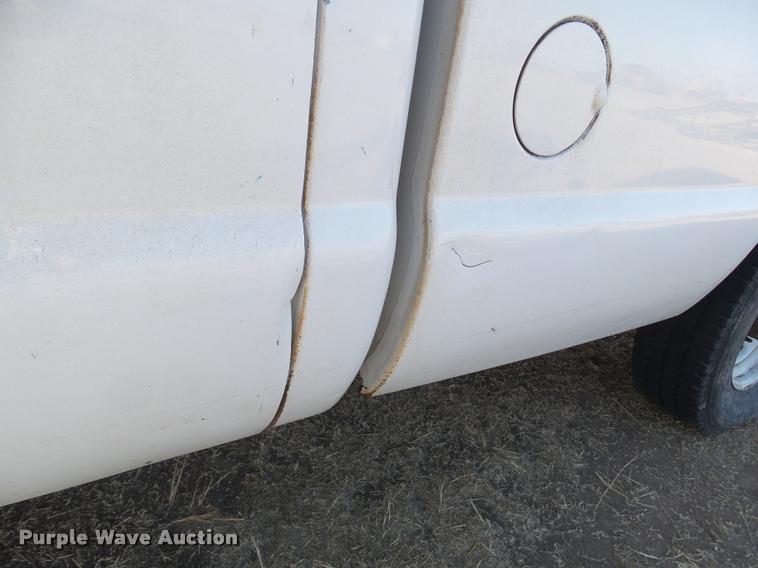 image for item DB1766 1999 Ford F250 Super Duty pickup truck