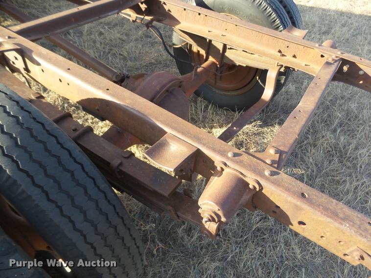 image for item DB1767 1945 Chevrolet truck cab and chassis