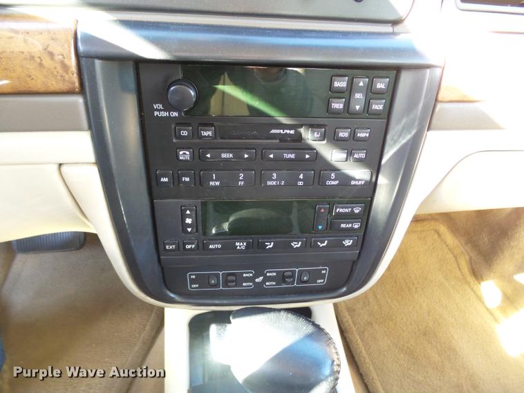 image for item DB1773 2001 Lincoln Continental