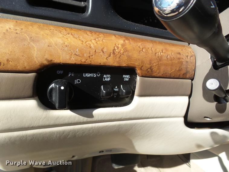 image for item DB1773 2001 Lincoln Continental