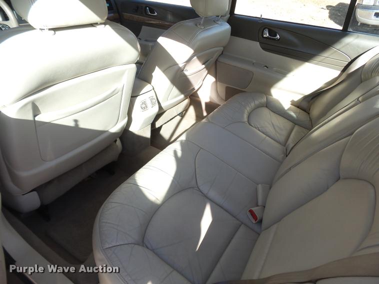 image for item DB1773 2001 Lincoln Continental