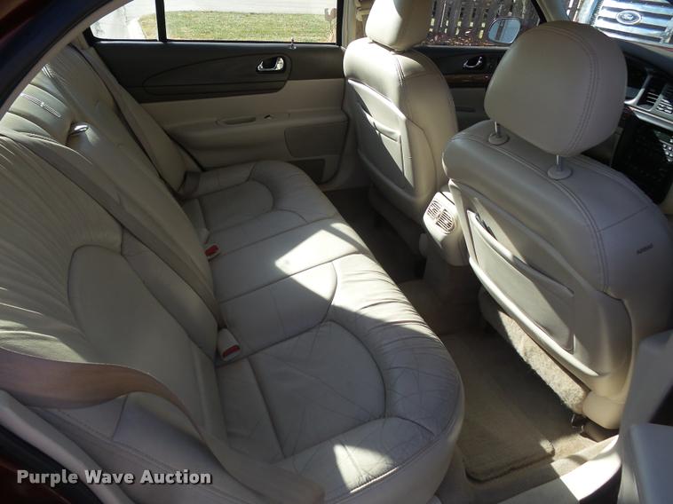 image for item DB1773 2001 Lincoln Continental