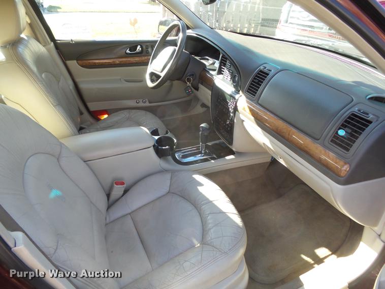 image for item DB1773 2001 Lincoln Continental
