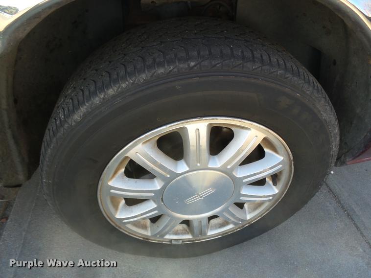 image for item DB1773 2001 Lincoln Continental