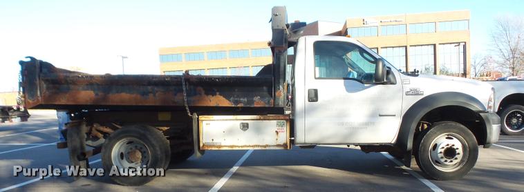 image for item DB2767 2007 Ford F450 Super Duty dump truck
