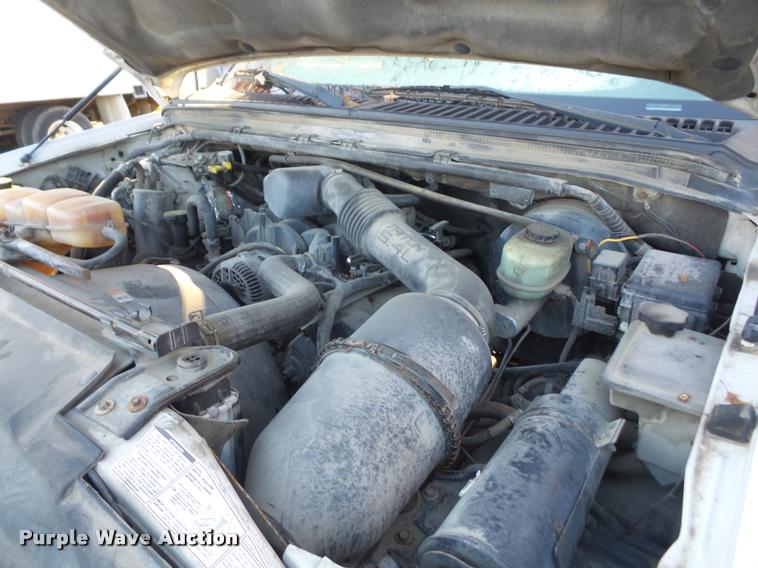 image for item DB2768 2001 Ford F250 Super Duty pickup truck