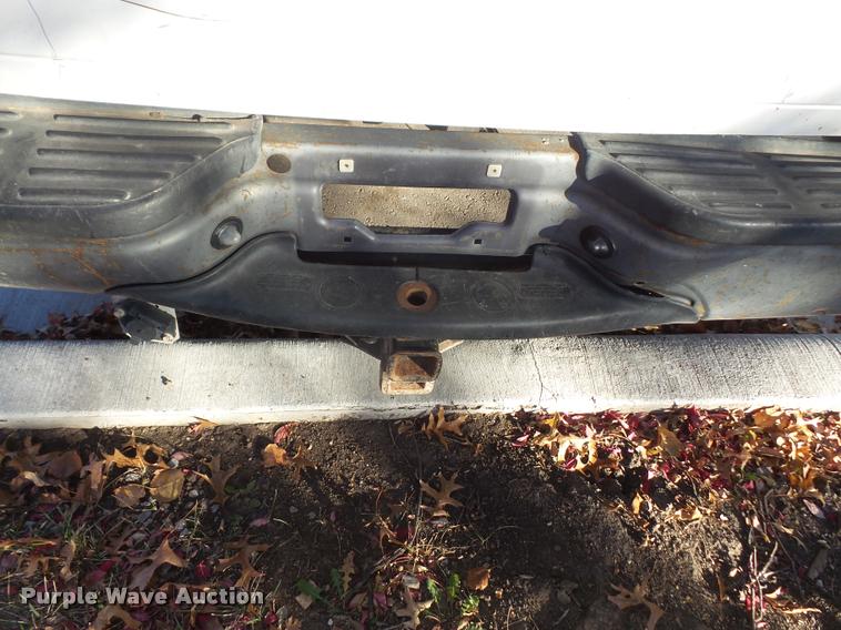 image for item DB2768 2001 Ford F250 Super Duty pickup truck