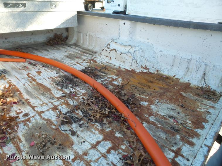 image for item DB2768 2001 Ford F250 Super Duty pickup truck