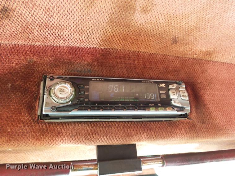 image for item DB4623 1995 Peterbilt 379 semi truck