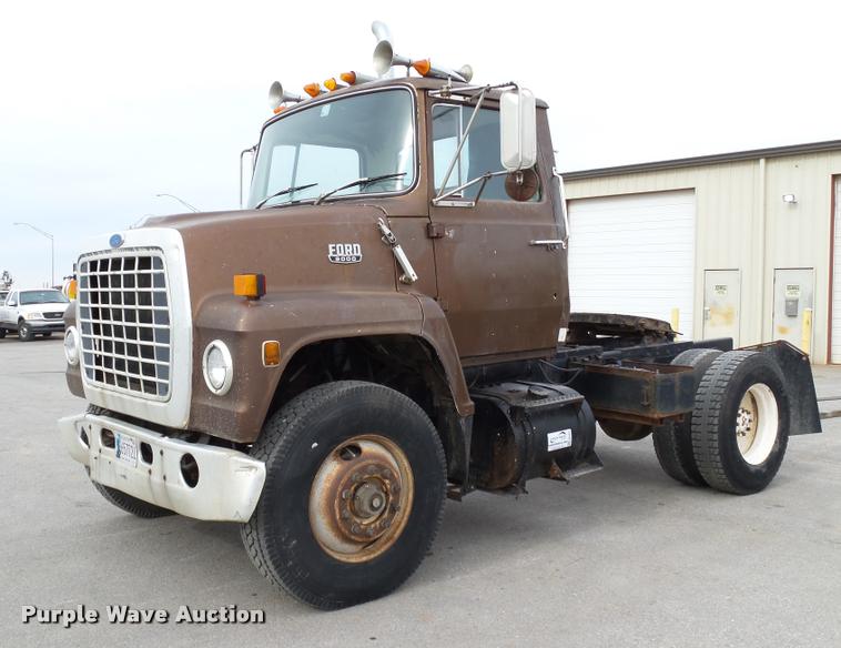 image for item DB4625 1984 Ford LN9000 semi truck
