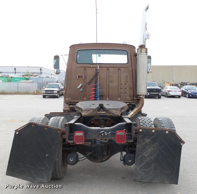 image for item DB4625 1984 Ford LN9000 semi truck