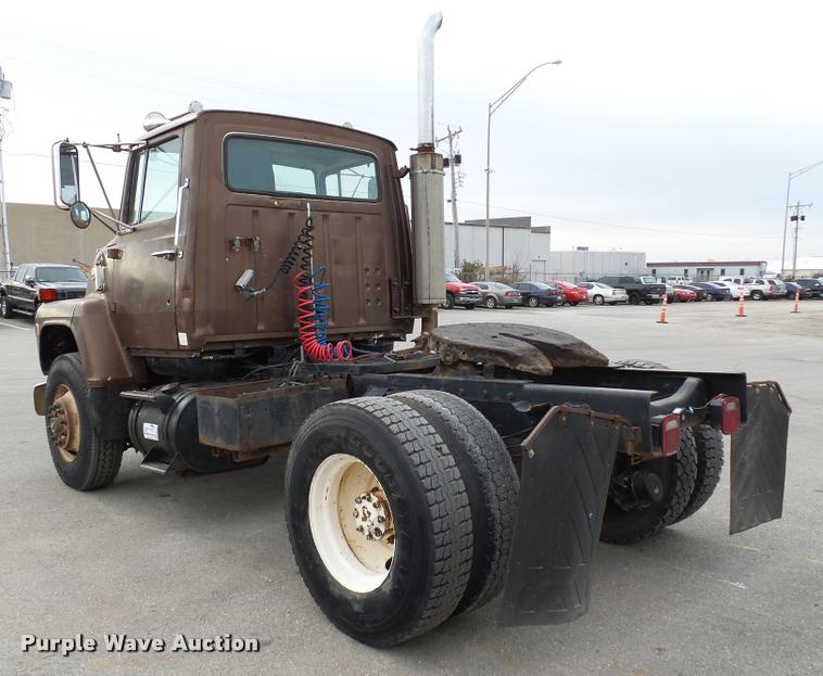 image for item DB4625 1984 Ford LN9000 semi truck