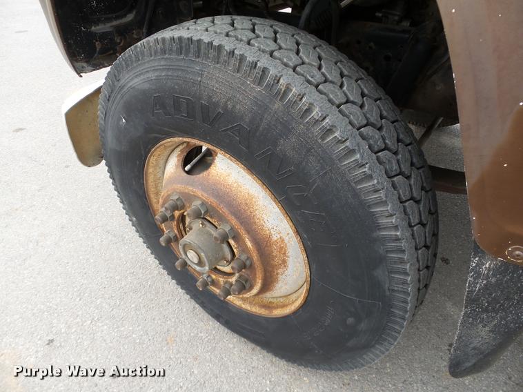 image for item DB4625 1984 Ford LN9000 semi truck