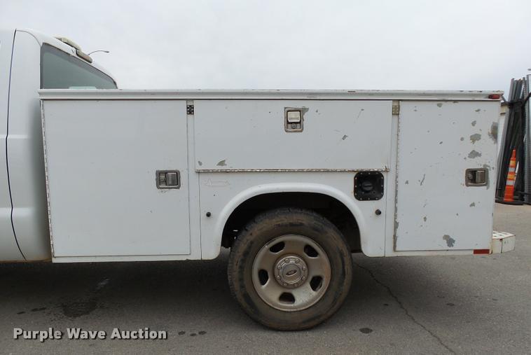 image for item DB4627 2008 Ford F350 Super Duty XL SuperCab utility truck