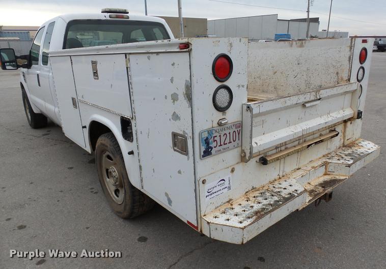 image for item DB4627 2008 Ford F350 Super Duty XL SuperCab utility truck