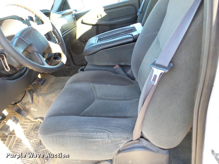 image for item DB5322 2006 Chevrolet Silverado 1500 Ext. Cab pickup truck