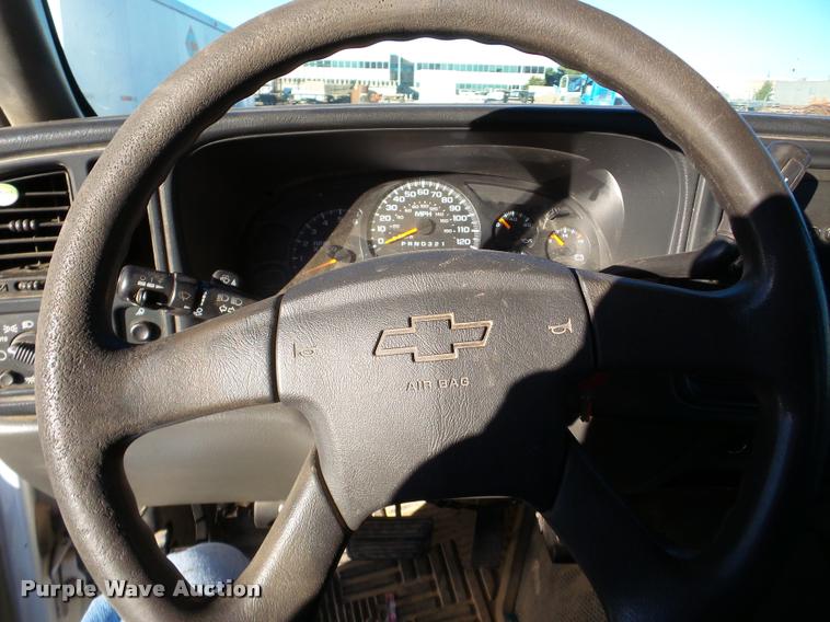 image for item DB5322 2006 Chevrolet Silverado 1500 Ext. Cab pickup truck