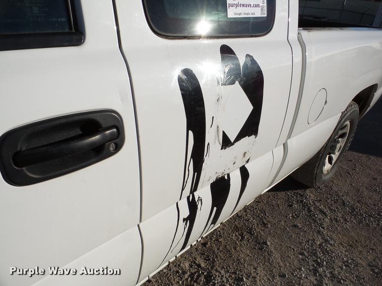 image for item DB5322 2006 Chevrolet Silverado 1500 Ext. Cab pickup truck