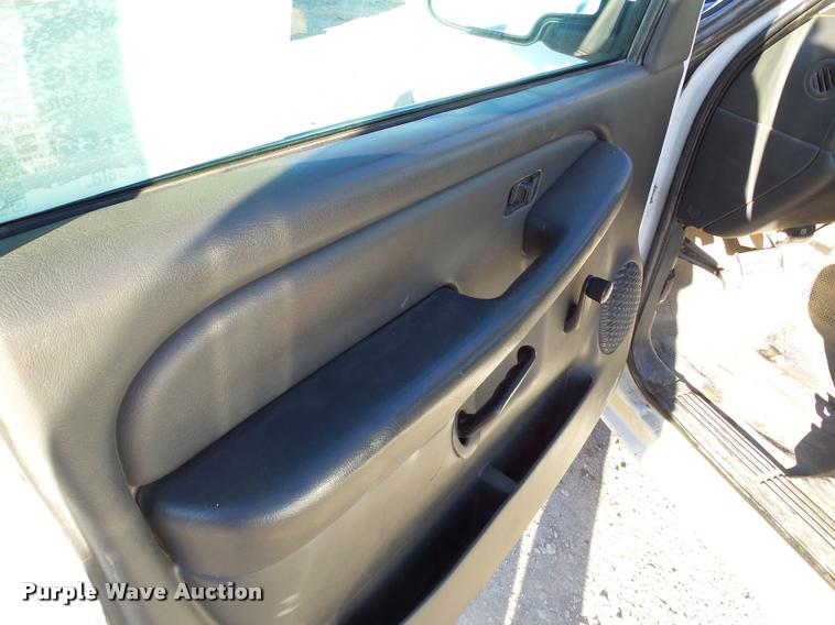 image for item DB5323 2007 Chevrolet Silverado Classic 1500 pickup truck