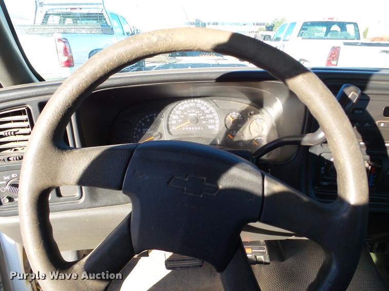 image for item DB5323 2007 Chevrolet Silverado Classic 1500 pickup truck