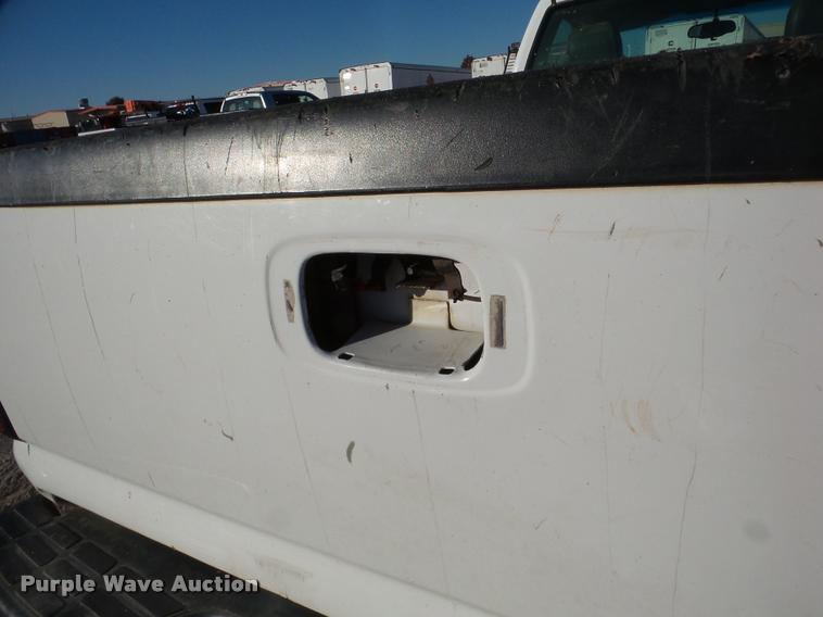 image for item DB5323 2007 Chevrolet Silverado Classic 1500 pickup truck