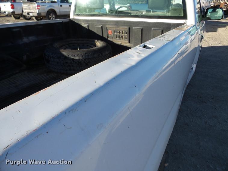 image for item DB5323 2007 Chevrolet Silverado Classic 1500 pickup truck