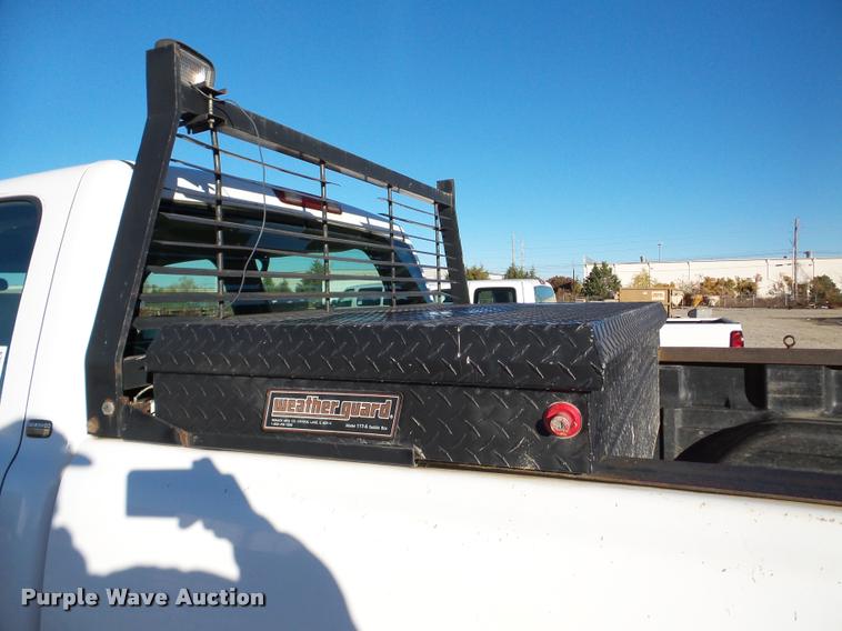 image for item DB5324 2003 Chevrolet Silverado 2500HD Crew Cab pickup truck