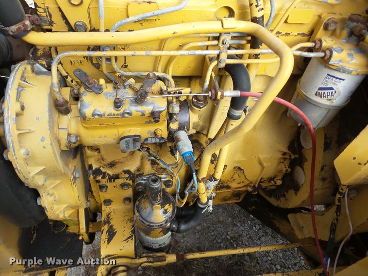 image for item DB5335 1989 Vermeer 1250 chipper