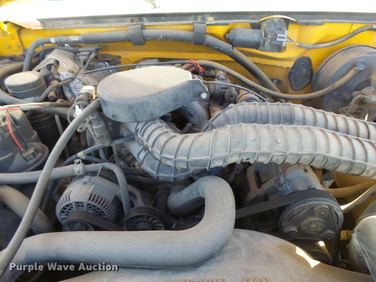 image for item DF9079 1997 Ford F350 utility truck