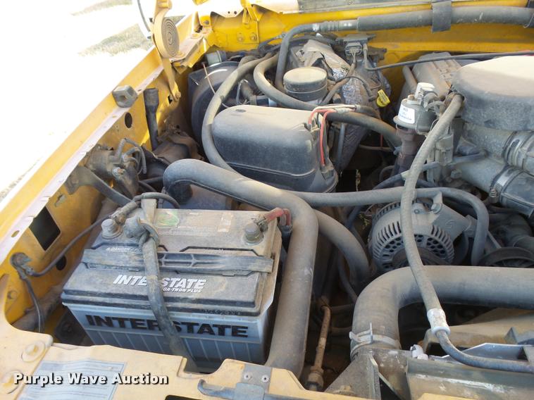 image for item DF9079 1997 Ford F350 utility truck