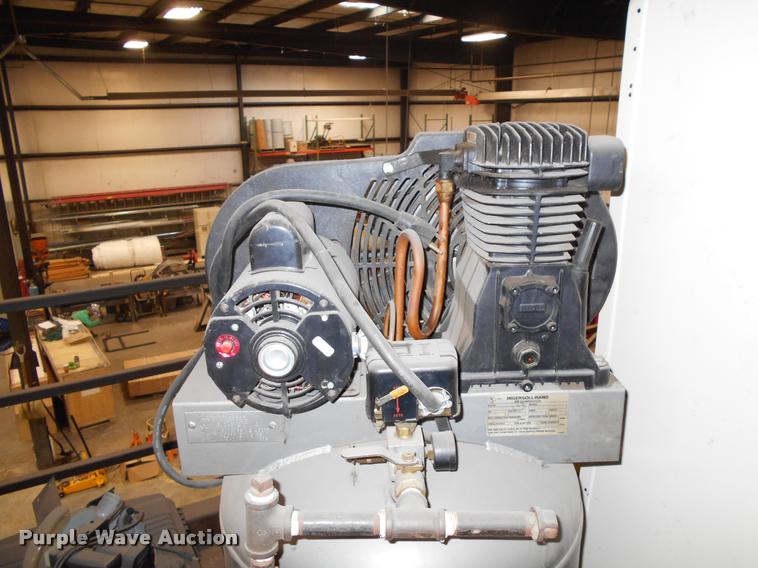image for item DF9157 Ingersoll Rand Charge Air air compressor
