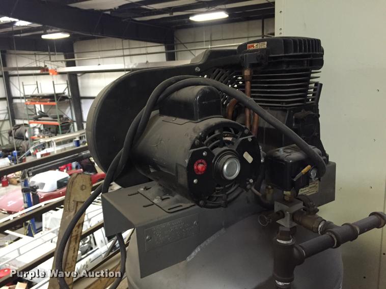 image for item DF9157 Ingersoll Rand Charge Air air compressor