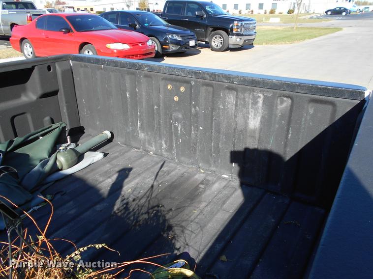 image for item DF9158 1999 Chevrolet Silverado 1500 Z71 Ext. Cab pickup truck