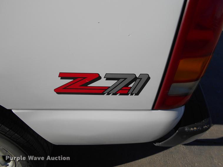 image for item DF9158 1999 Chevrolet Silverado 1500 Z71 Ext. Cab pickup truck