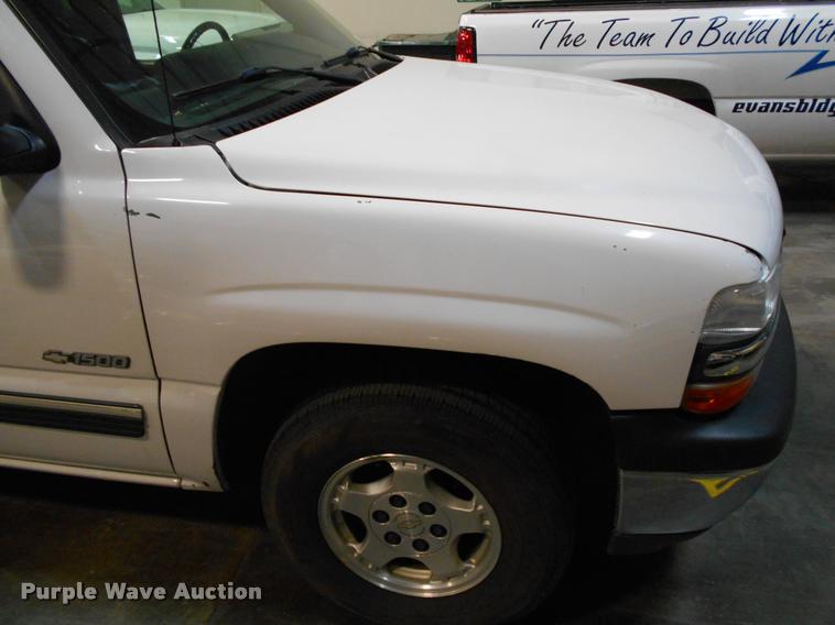 image for item DF9158 1999 Chevrolet Silverado 1500 Z71 Ext. Cab pickup truck