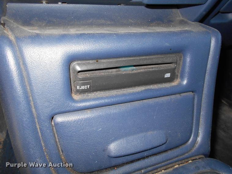 image for item DF9158 1999 Chevrolet Silverado 1500 Z71 Ext. Cab pickup truck