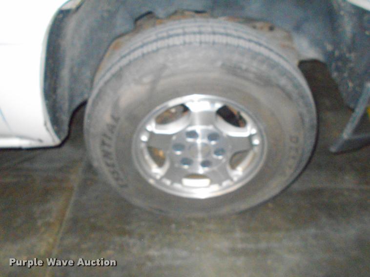 image for item DF9158 1999 Chevrolet Silverado 1500 Z71 Ext. Cab pickup truck