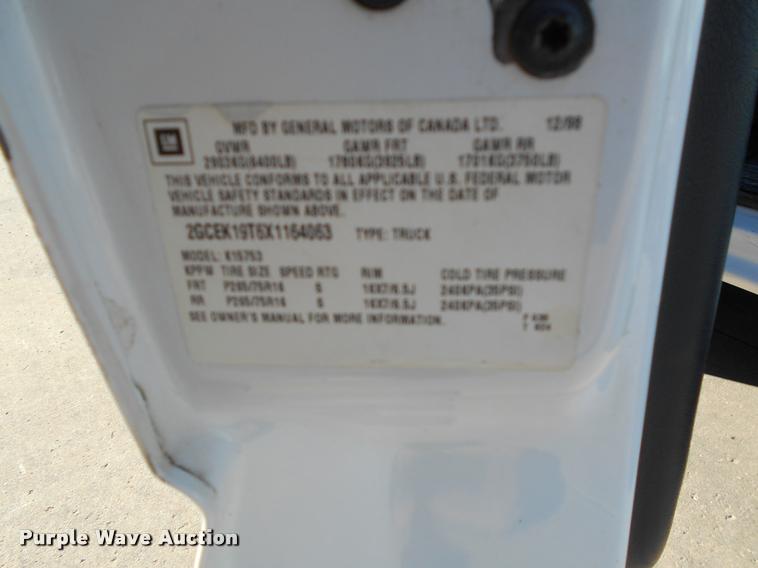 image for item DF9158 1999 Chevrolet Silverado 1500 Z71 Ext. Cab pickup truck