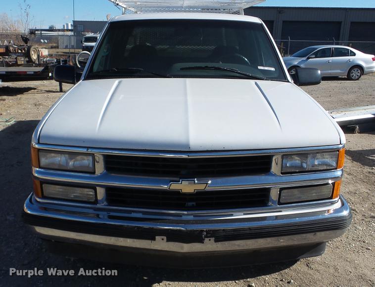 image for item DF9159 1995 Chevrolet 2500 Ext. Cab pickup truck
