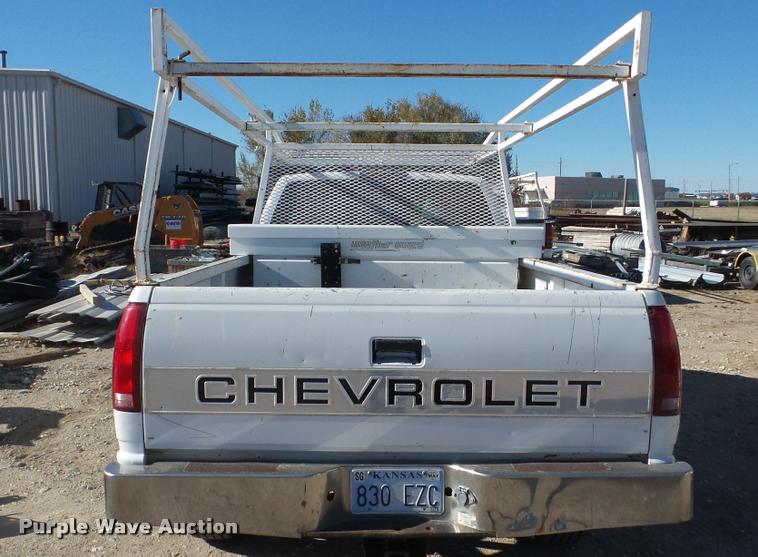 image for item DF9159 1995 Chevrolet 2500 Ext. Cab pickup truck