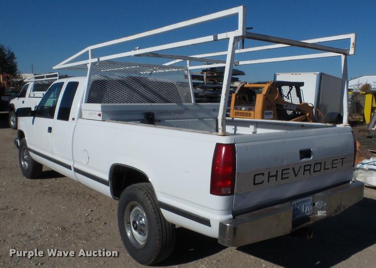 image for item DF9159 1995 Chevrolet 2500 Ext. Cab pickup truck
