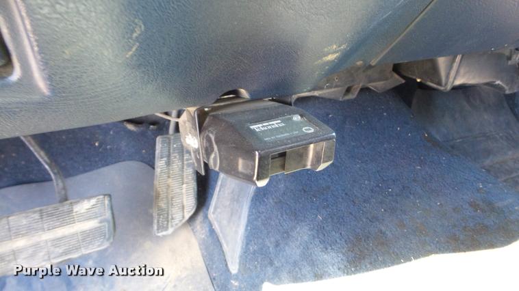 image for item DF9159 1995 Chevrolet 2500 Ext. Cab pickup truck