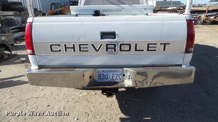 image for item DF9159 1995 Chevrolet 2500 Ext. Cab pickup truck